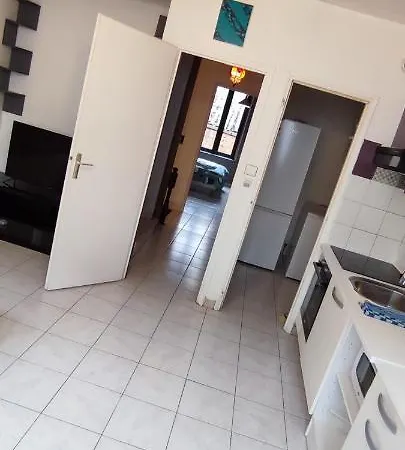 Hypercentre Grand Lumineux 3 Parking Agen