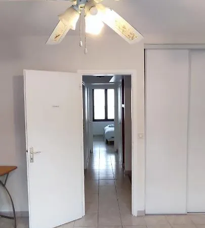 Hypercentre Grand Lumineux 3 Parking Apartment *